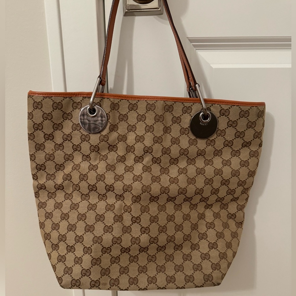 Gucci GG Canvas Large Eclipse Tote
